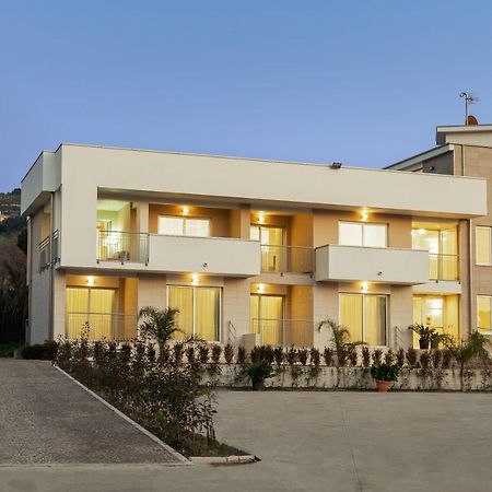 Hotel Serenella Agropoli Exteriör bild
